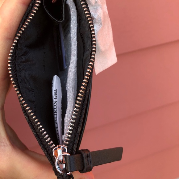 Calvin Klein Offset MonogramLogo Key Fob Card Case - Picture 4 of 4